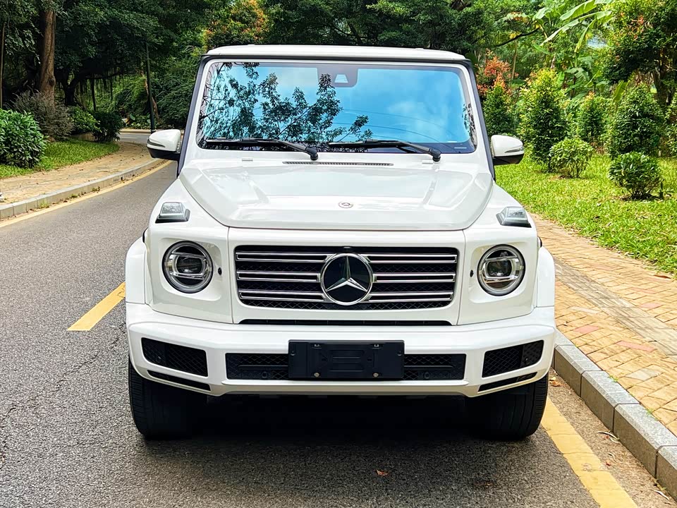 Mercedes-Benz G-class
