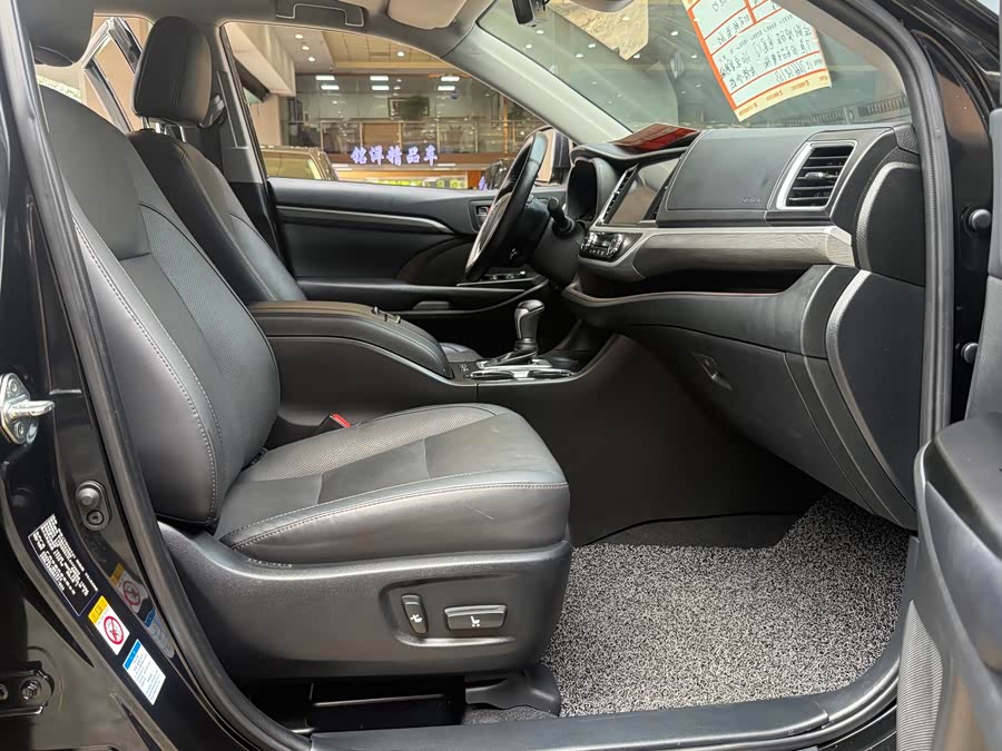 Toyota Highlander 2020, фото 14