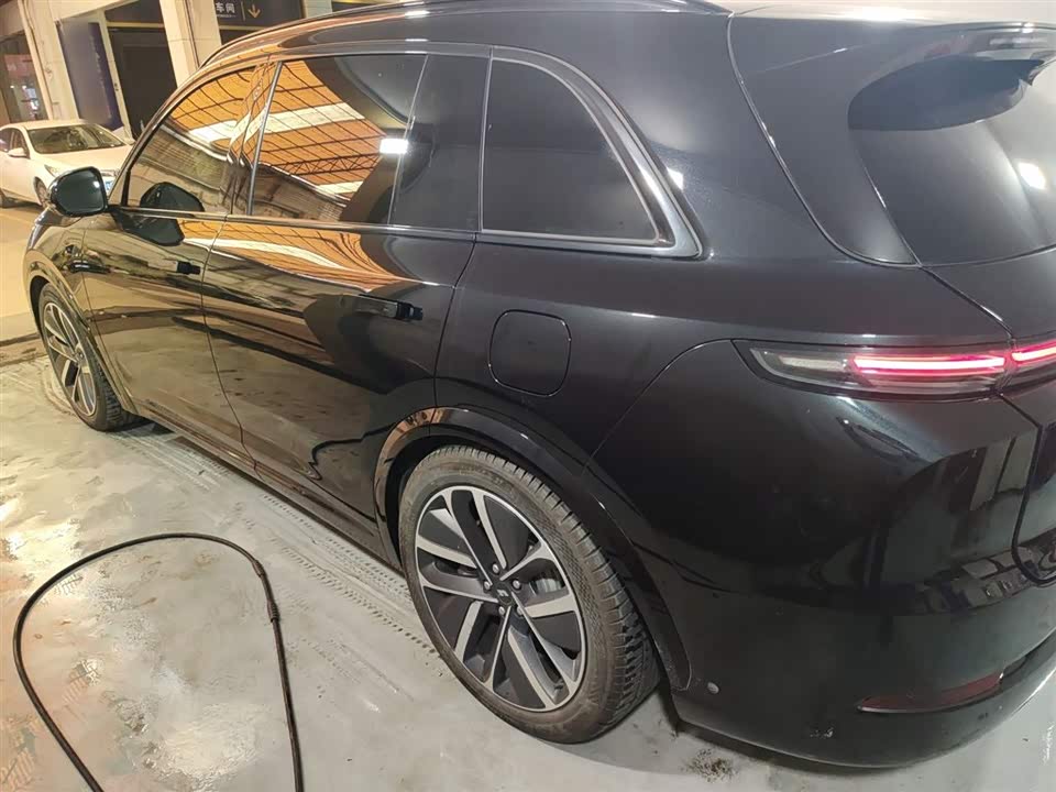 Li Auto Ideal L7