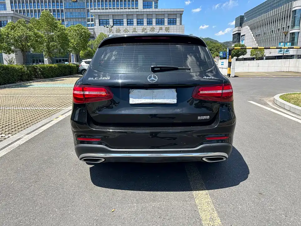 Mercedes-Benz GLC Mercedes-Benz GLC