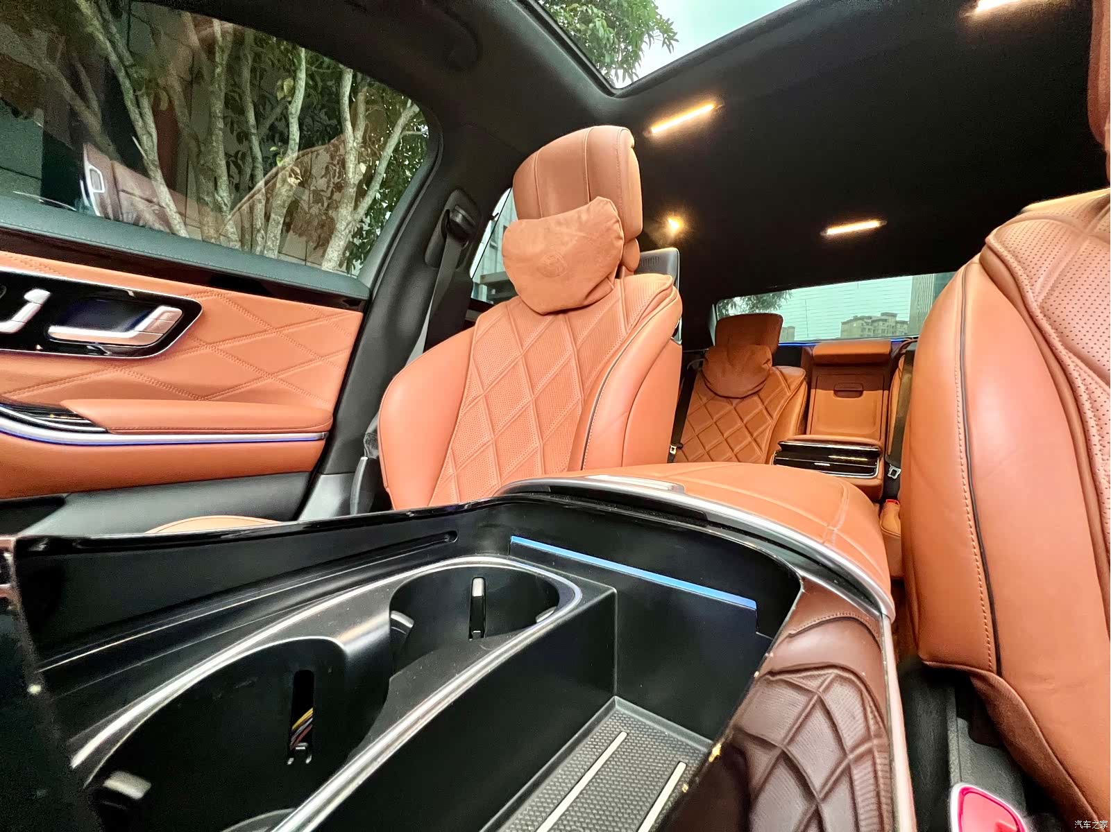 Maybach S-Class, 2021 14