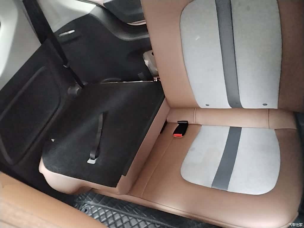 Wuling MINIEV, 2022 17
