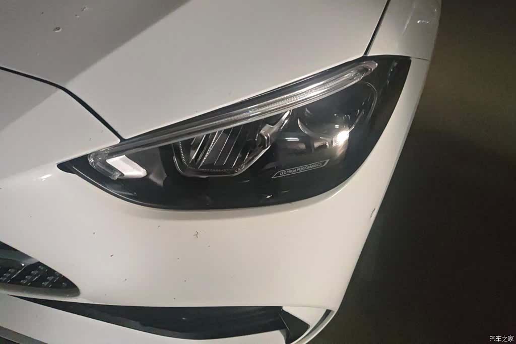 Mercedes-Benz C-Class, 2026 все фото
