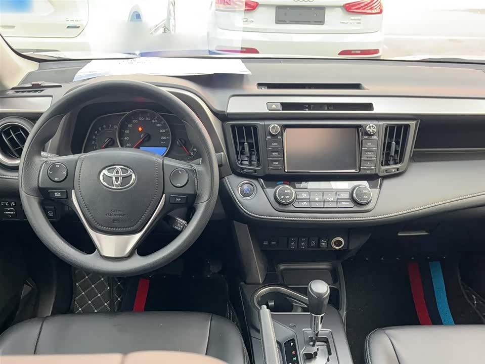 Toyota RAV4 Rongfang
