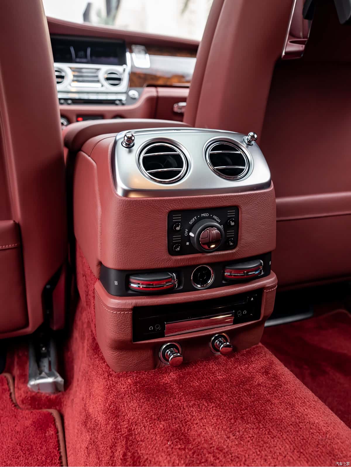 Rolls-Royce Ghost, 2019 26