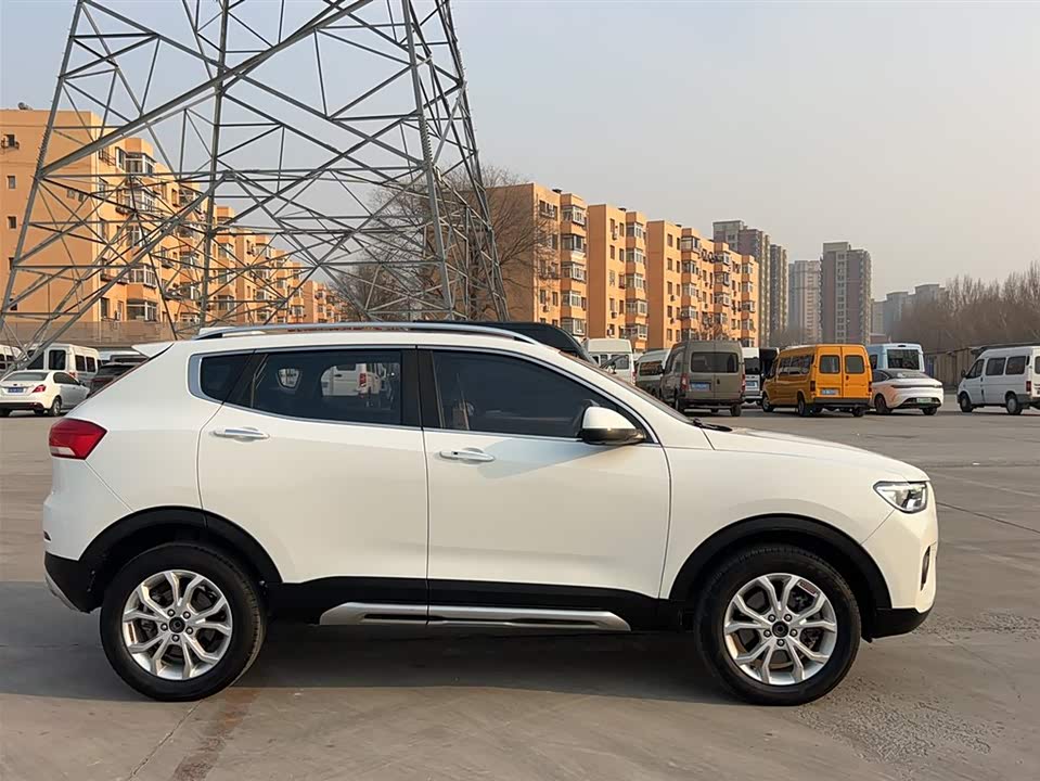 Haval H2s