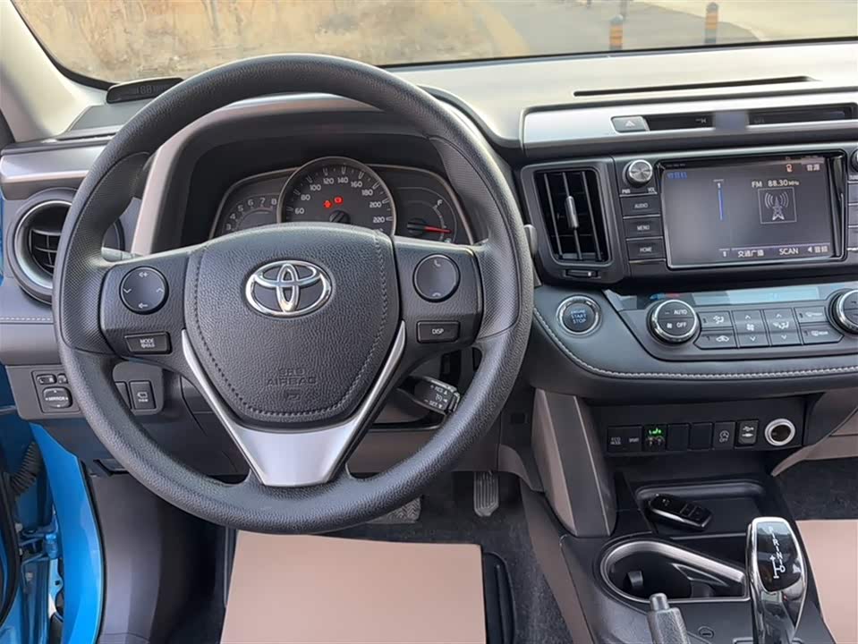 Toyota RAV4 Rongfang