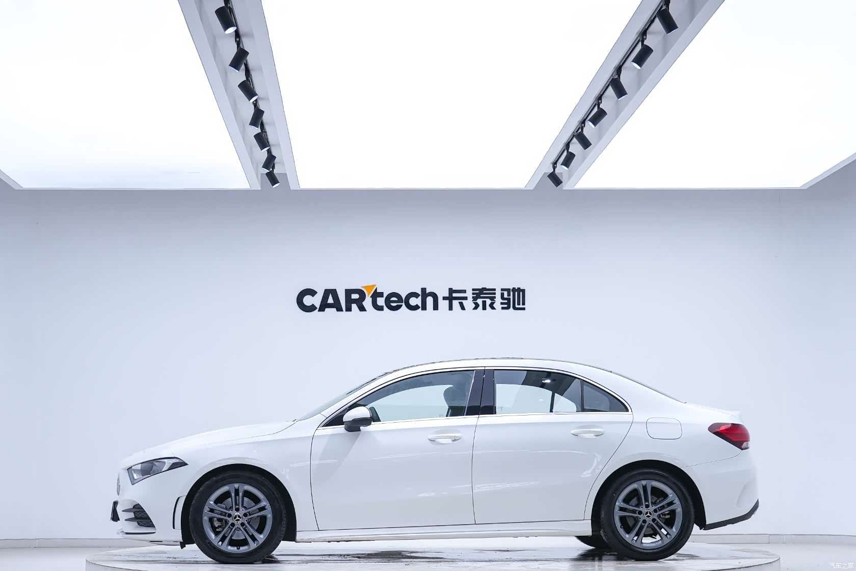 Mercedes-Benz A-Class, 2021 4