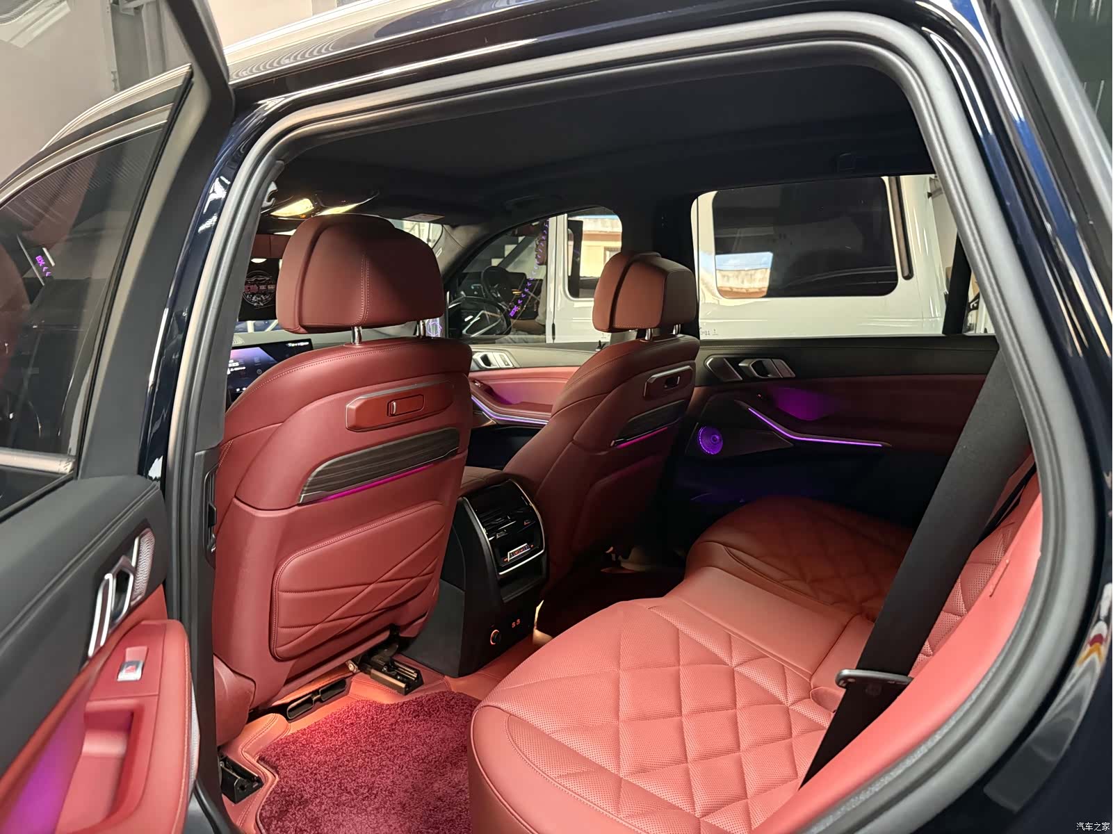 BMW X5, 2024 все фото