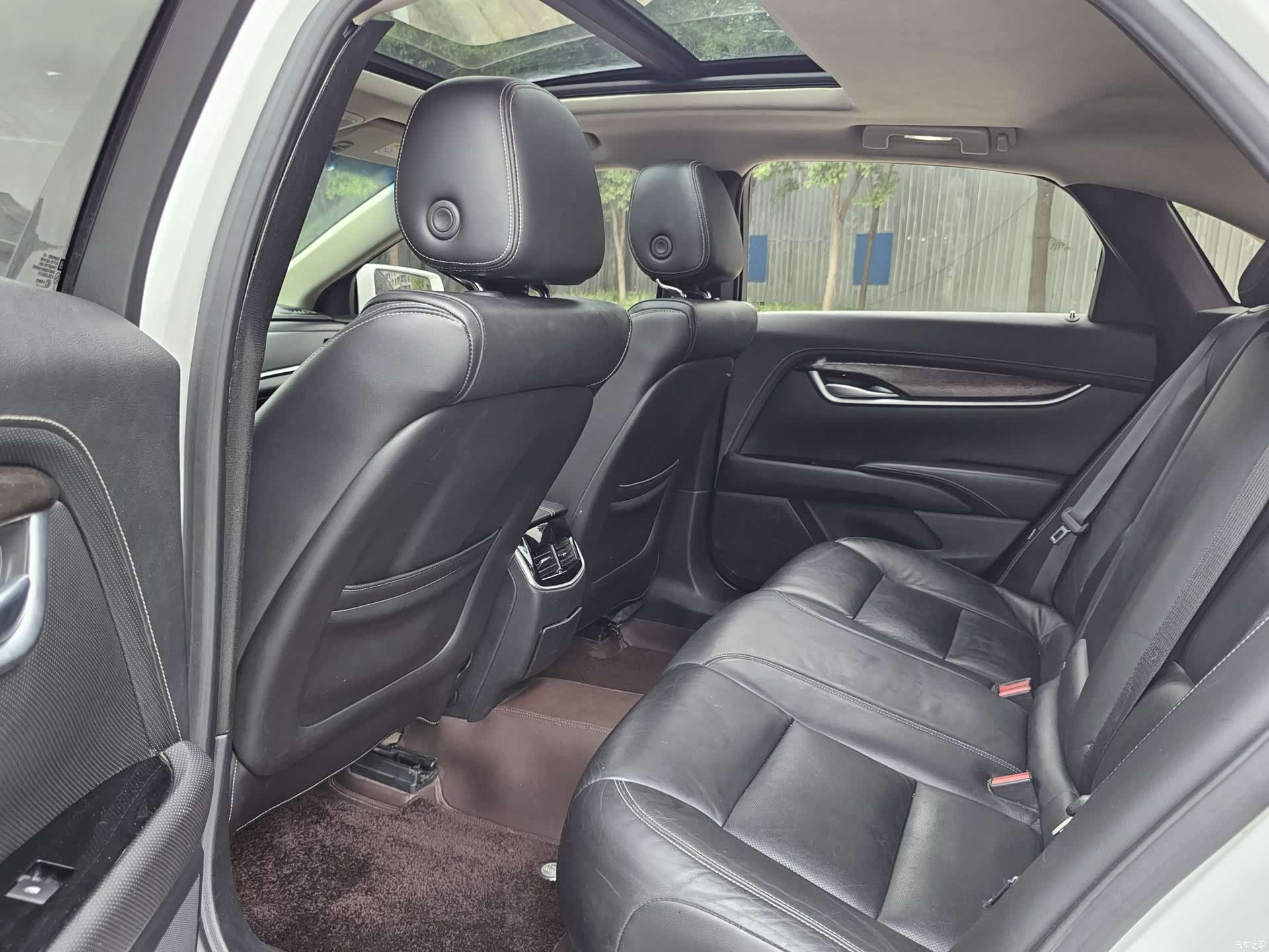 Cadillac XTS, 2018 9