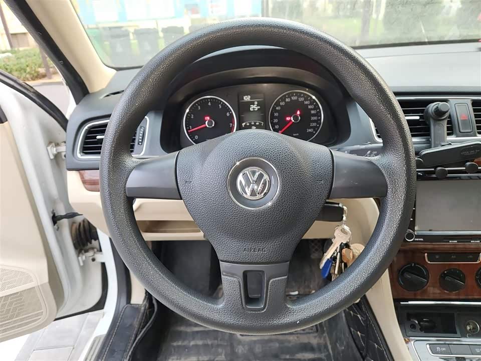 Volkswagen Lavida