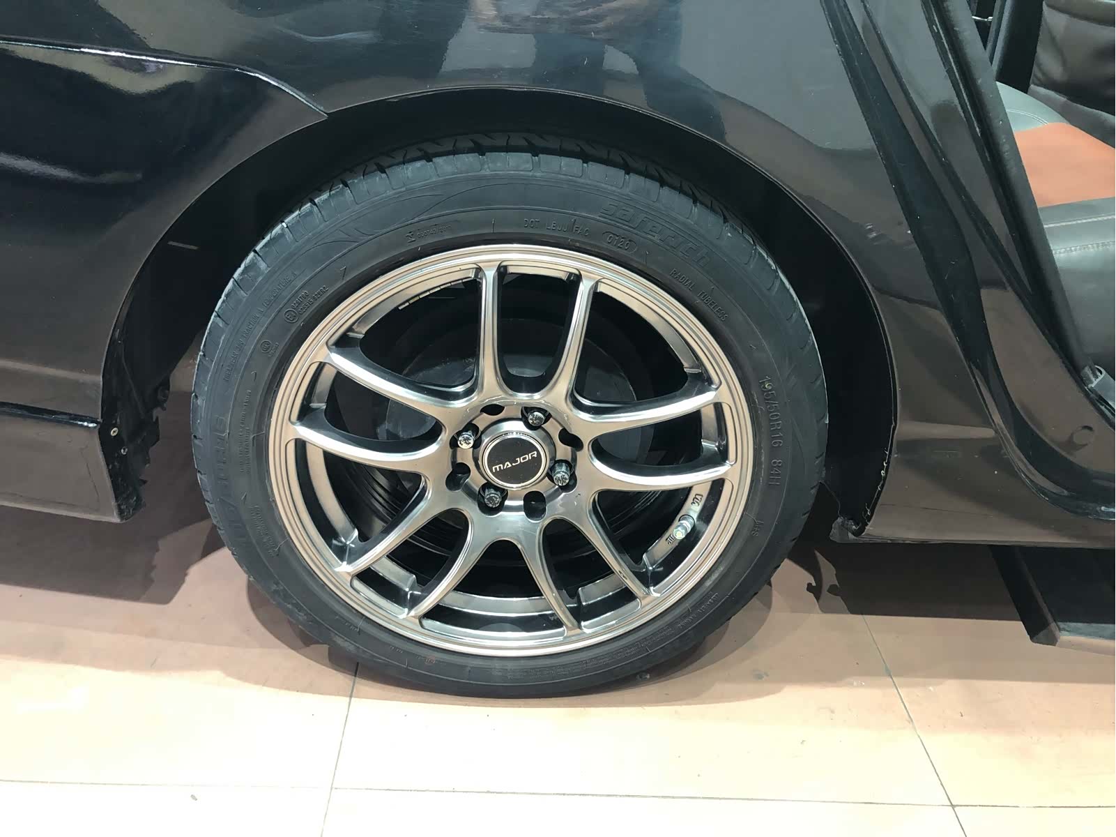 BYD F3, 2015 10