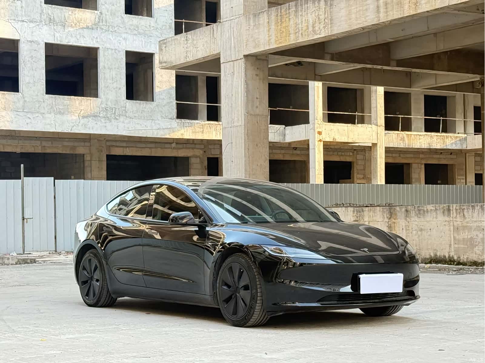 Tesla Model 3, 2024 3