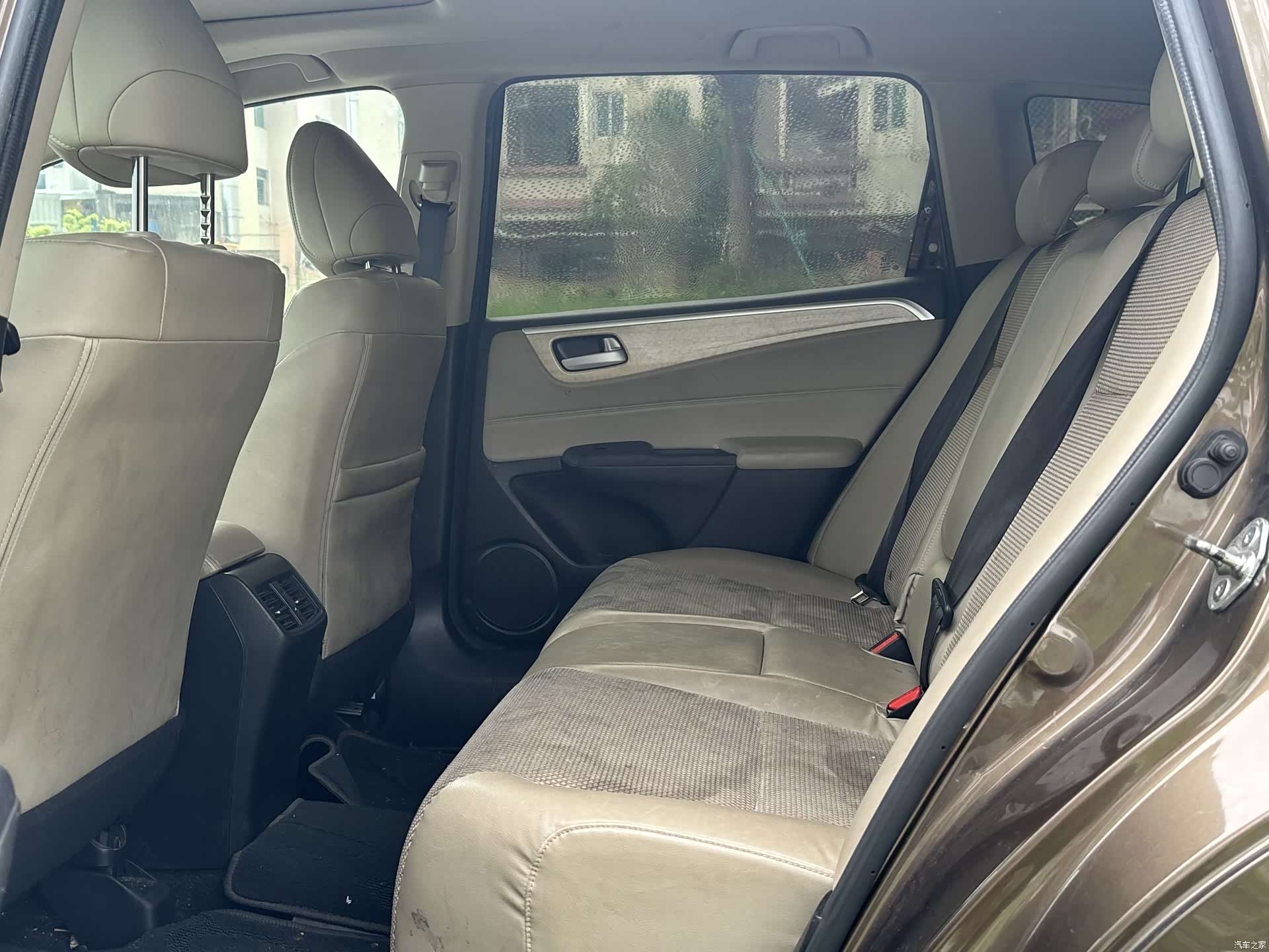 Honda Jade, 2015 13