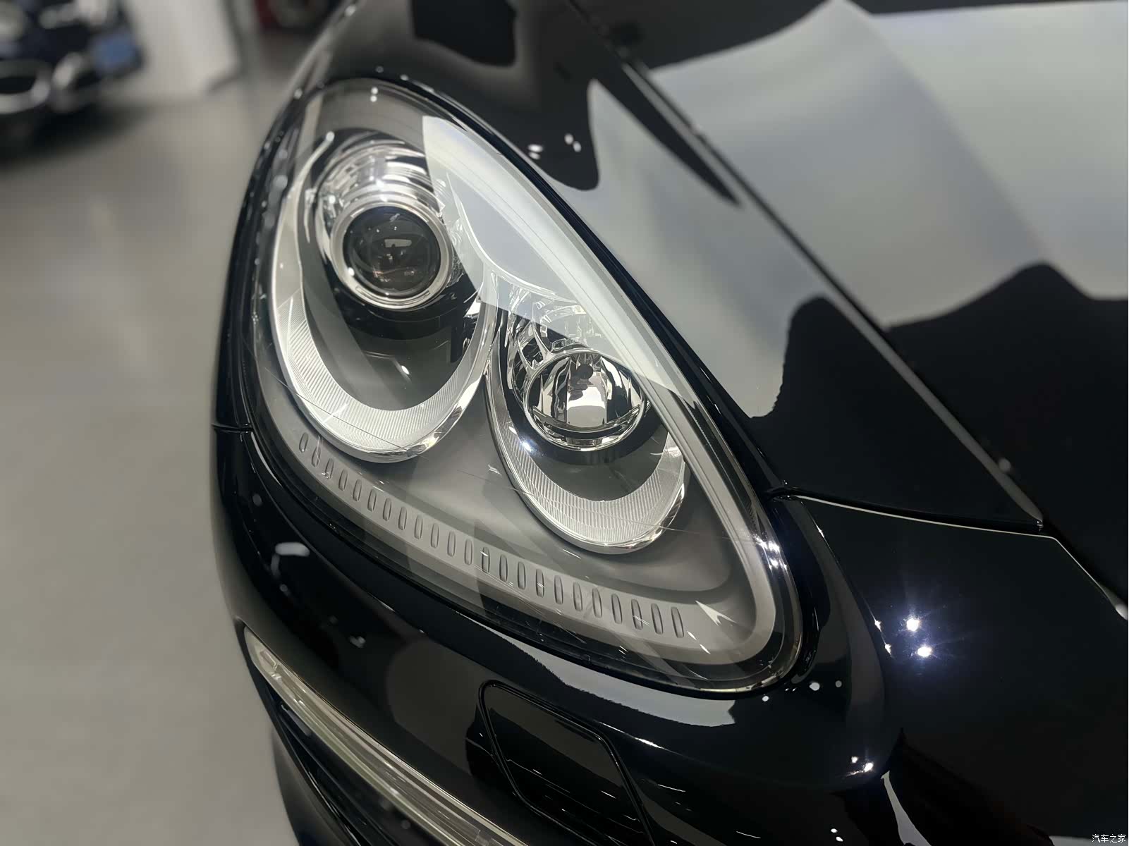 Porsche Cayenne, 2012 9