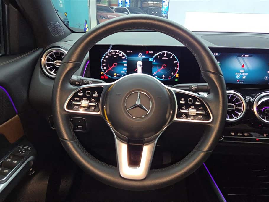Mercedes-Benz GLB
