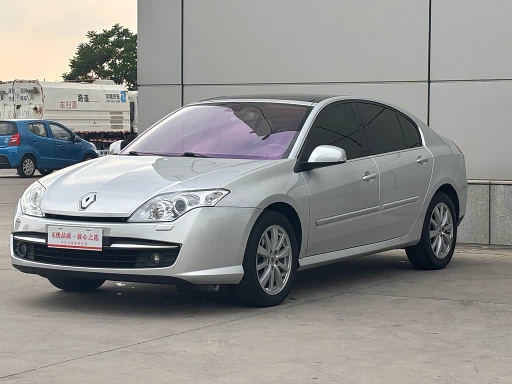 Renault 拉古那