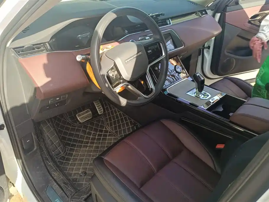 Land Rover Range Rover Aurora