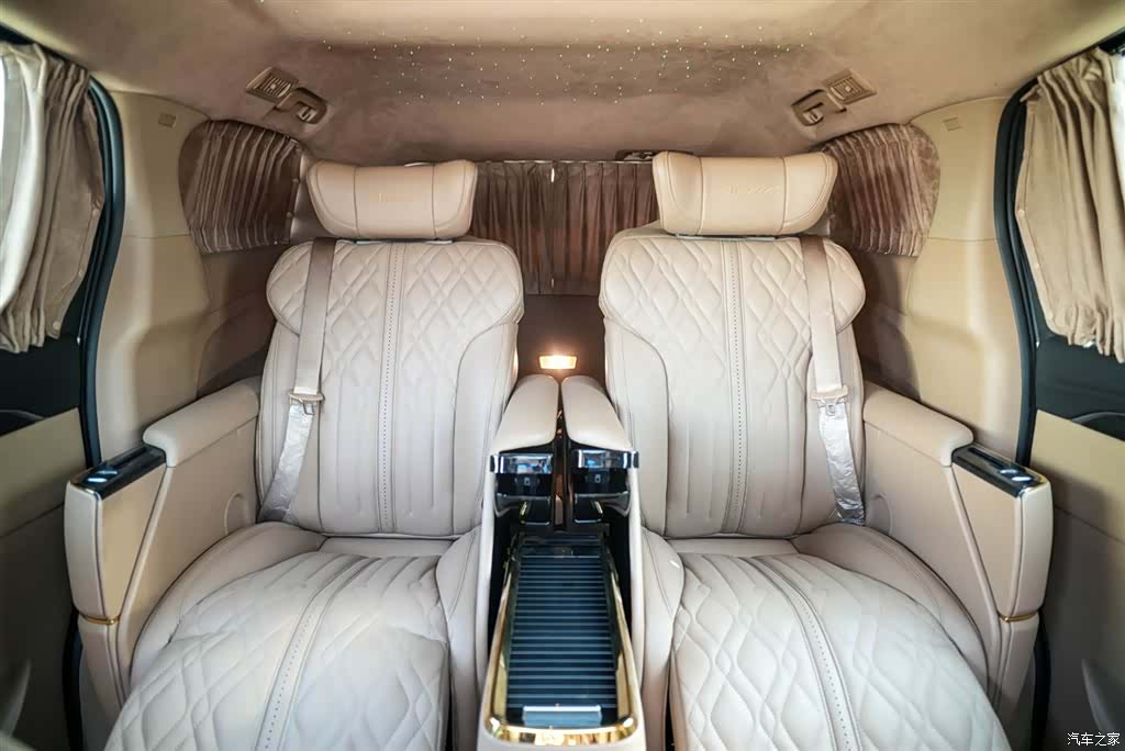 Buick GL8, 2021 9