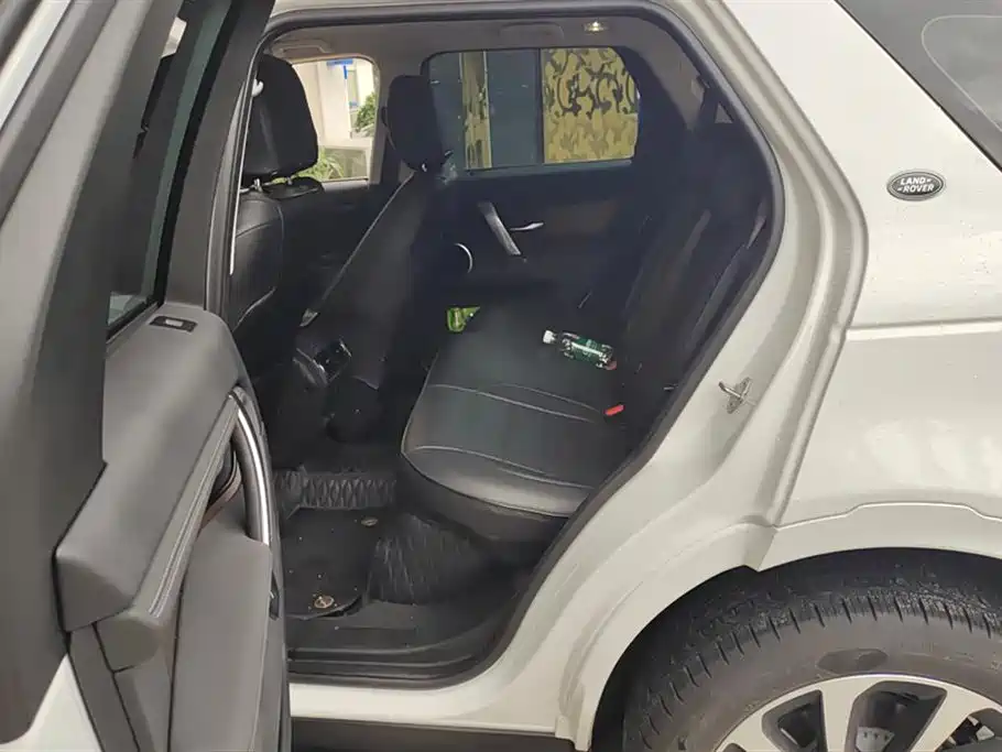 Land Rover Discover sports