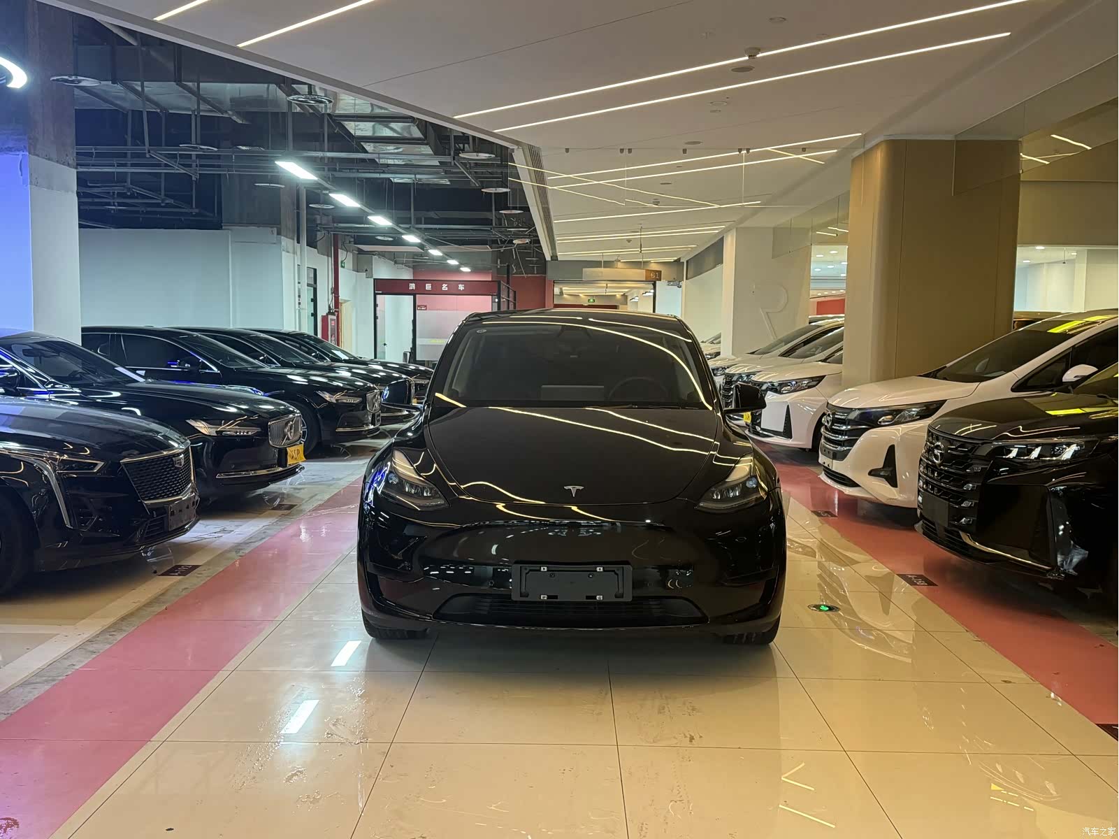 Tesla Model Y, 2021 2