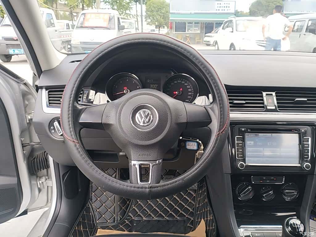 Volkswagen Bora, 2015 7