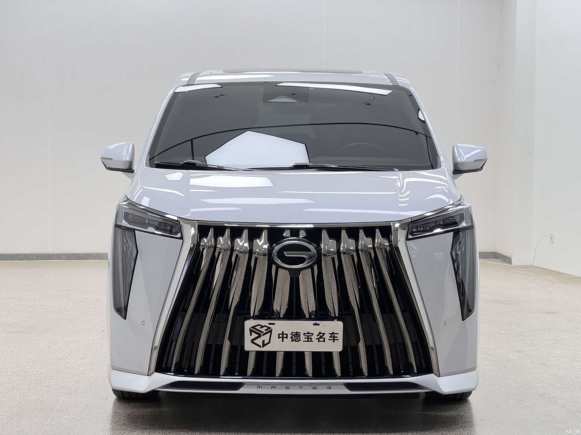 Trumpchi M8, 2023 2