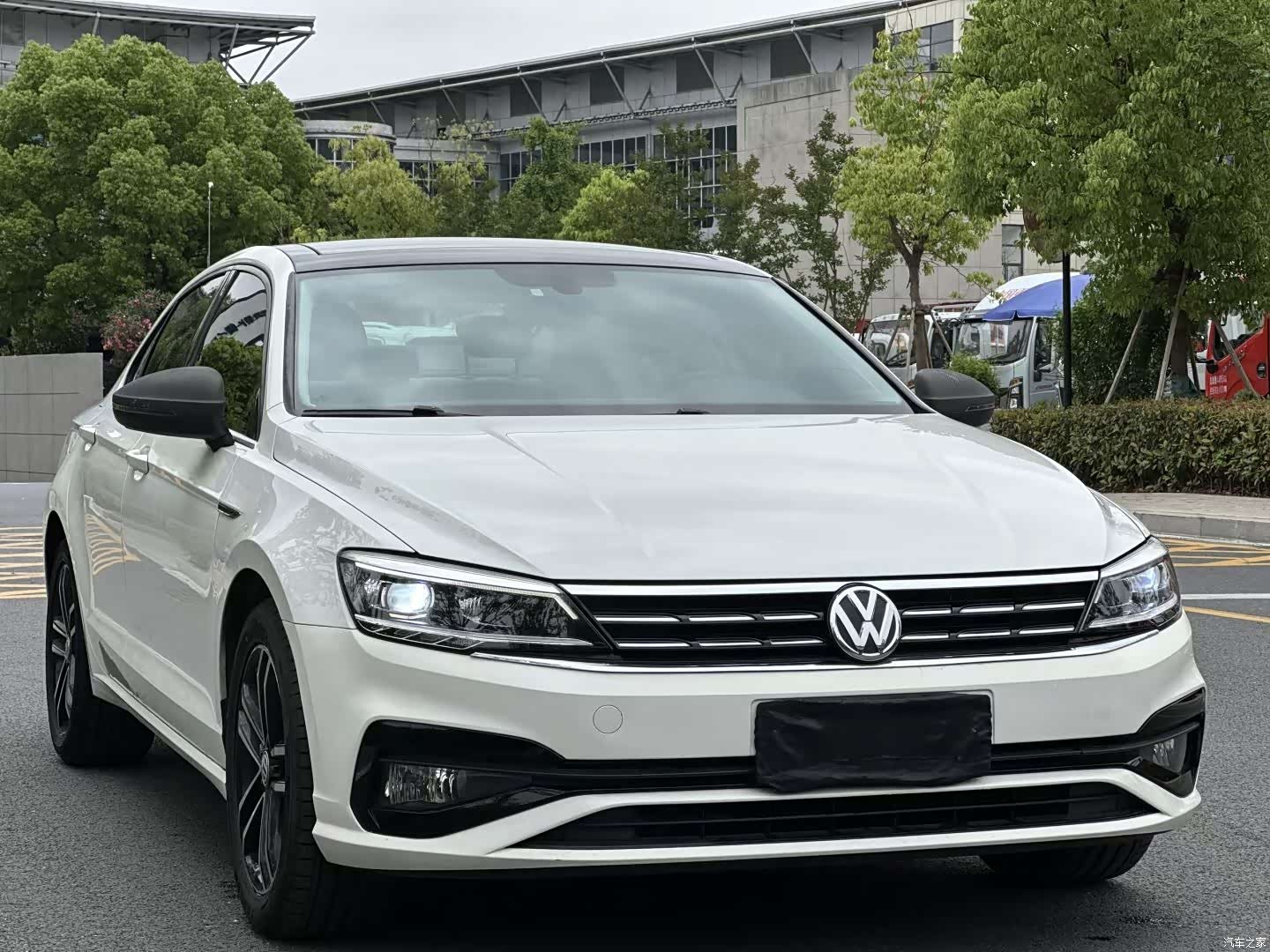 Volkswagen Lamando, 2019 3