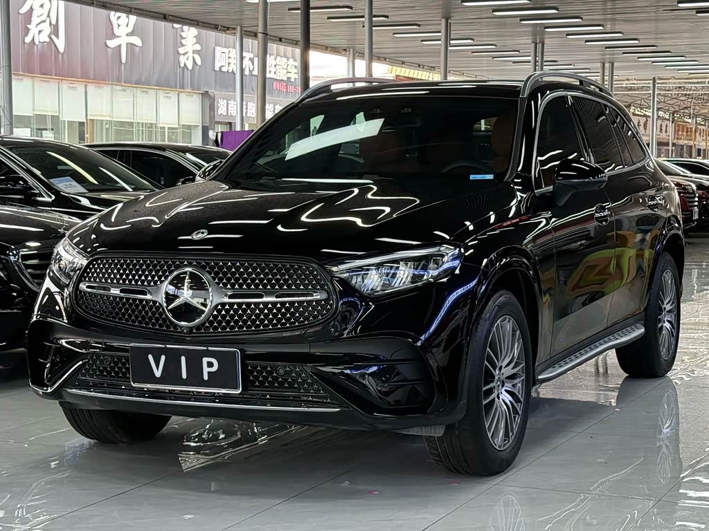 Mercedes-Benz GLC 2026 GLC 300 L 4MATIC 5 мест