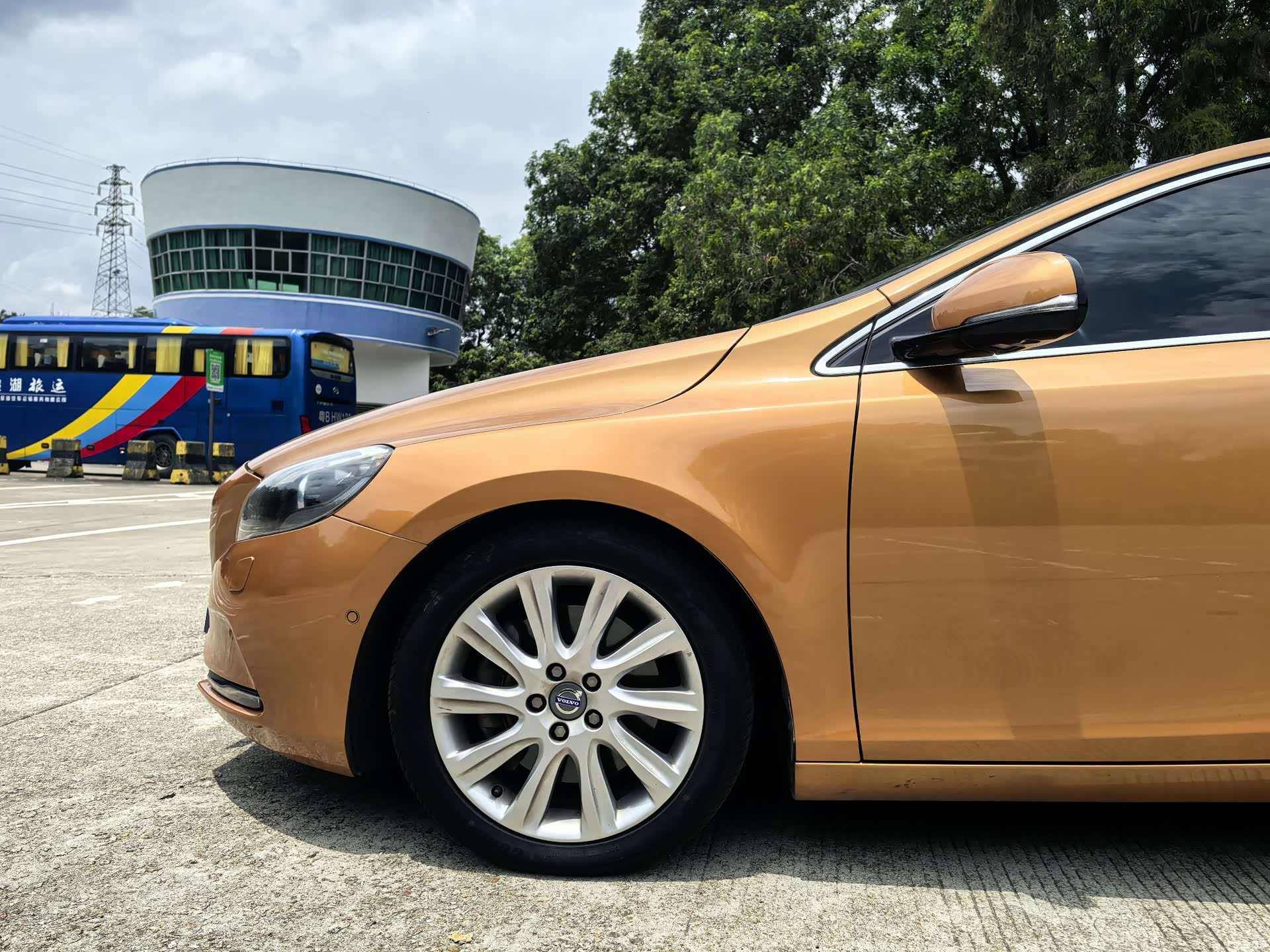 Volvo V40, 2014 4