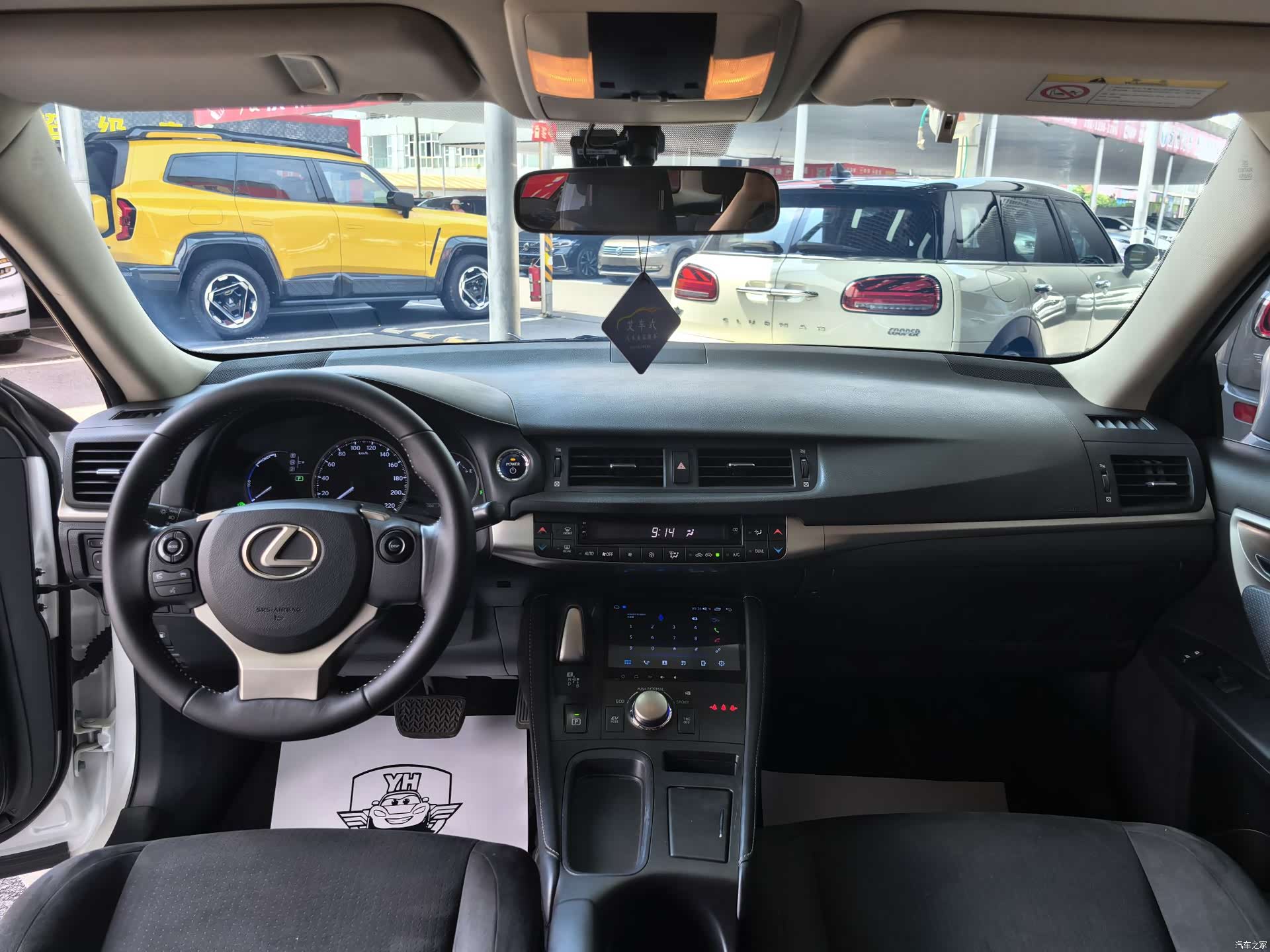 Lexus CT, 2018 9