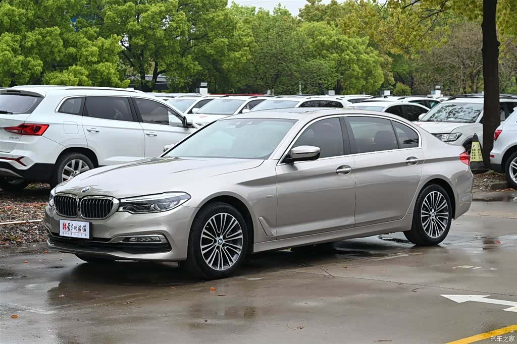 BMW 5 Series, 2018 1