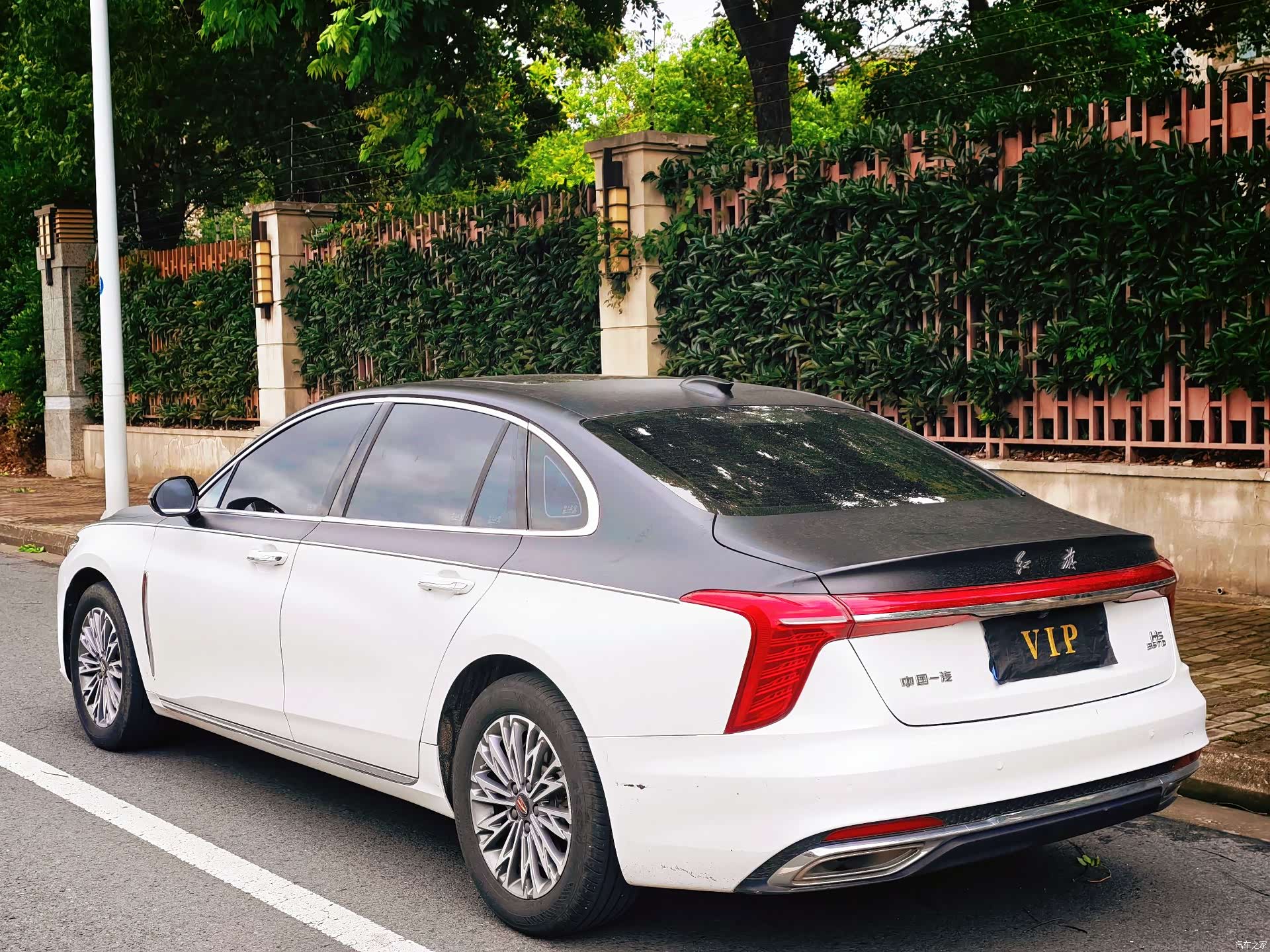 Hongqi H5, 2023 все фото