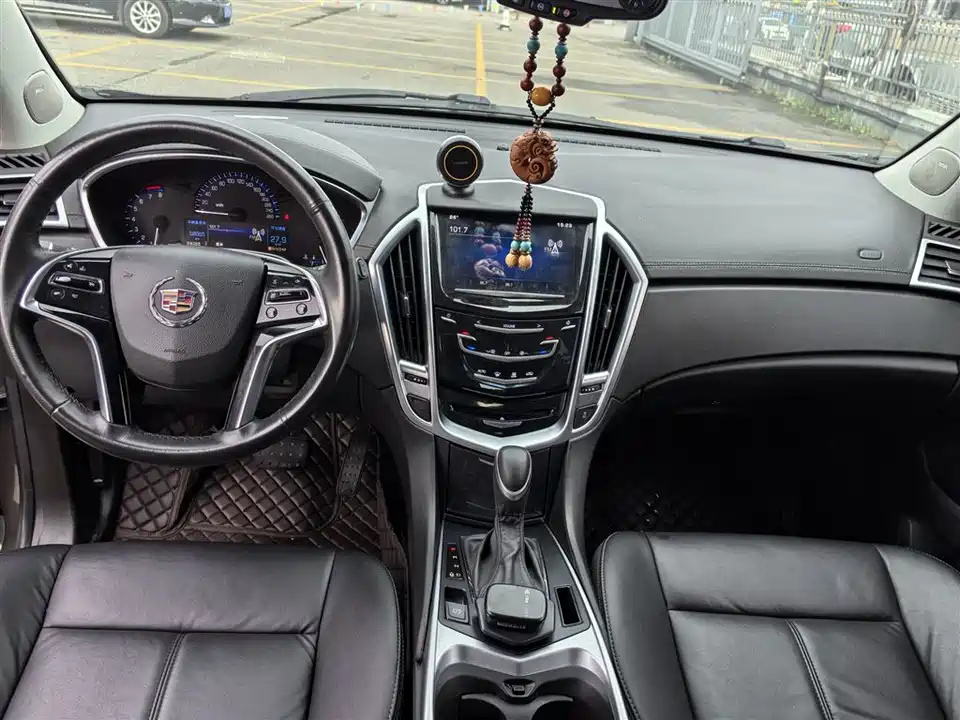 Cadillac SRX