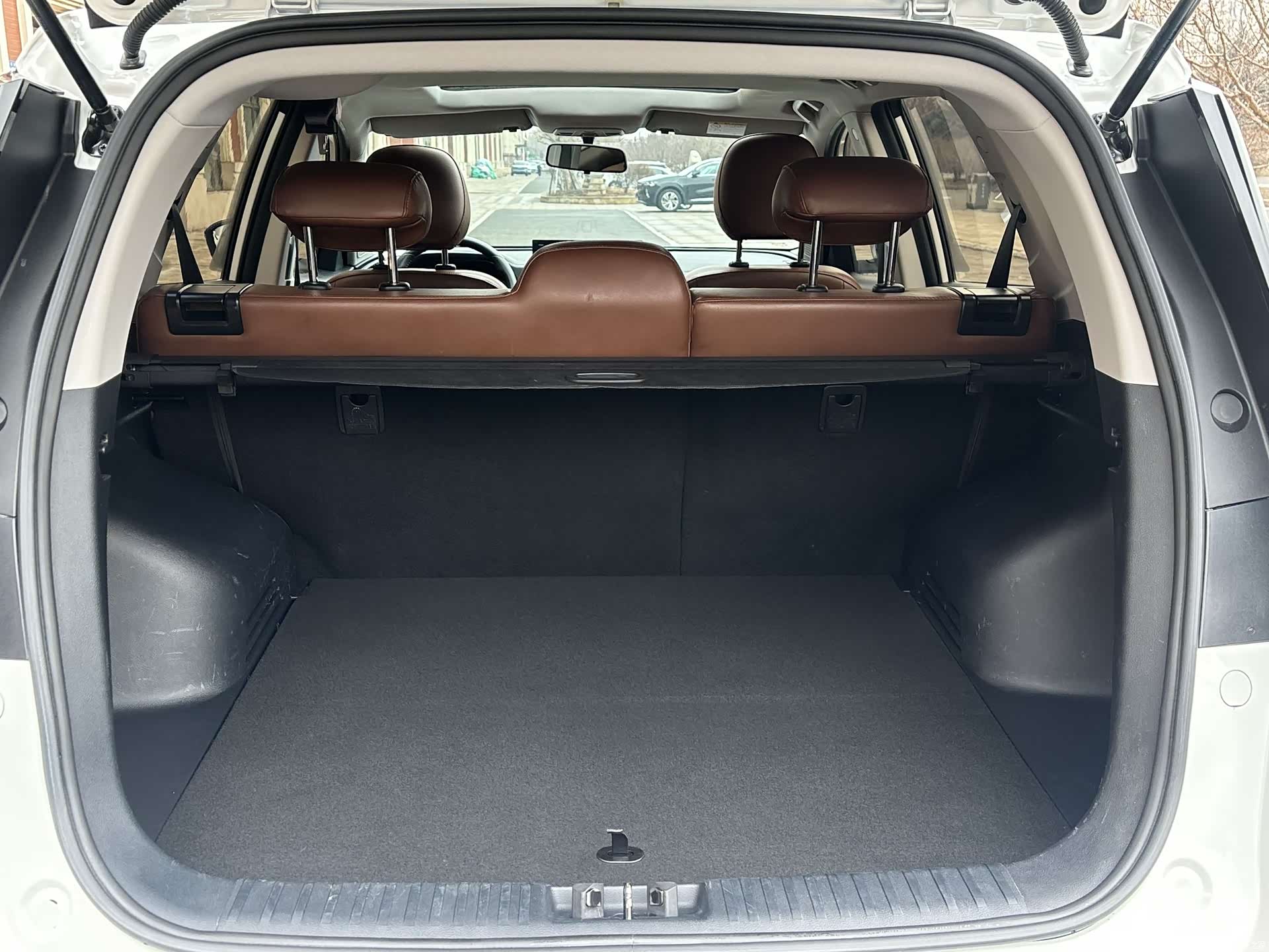 Geely X6, 2022 14
