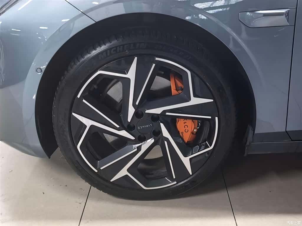 Lynk & Co Z10, 2024 9