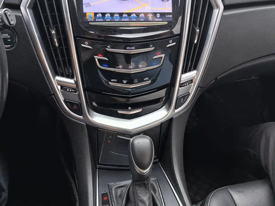 Cadillac SRX