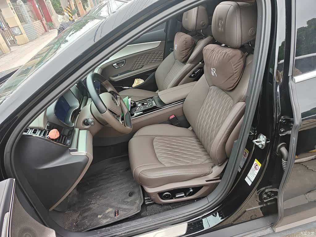 BYD Han, 2024 11