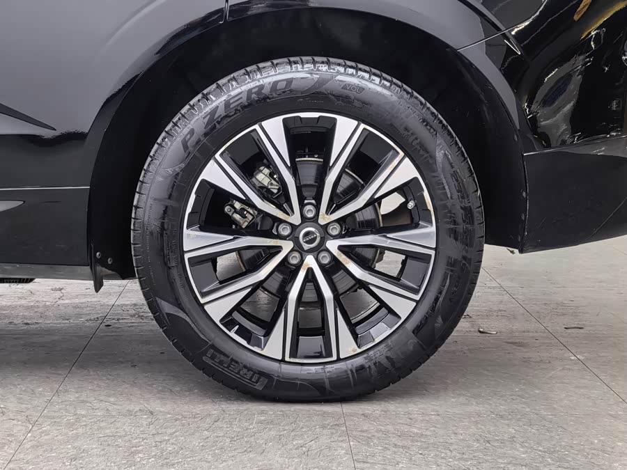 Volvo XC60 2023, фото 18