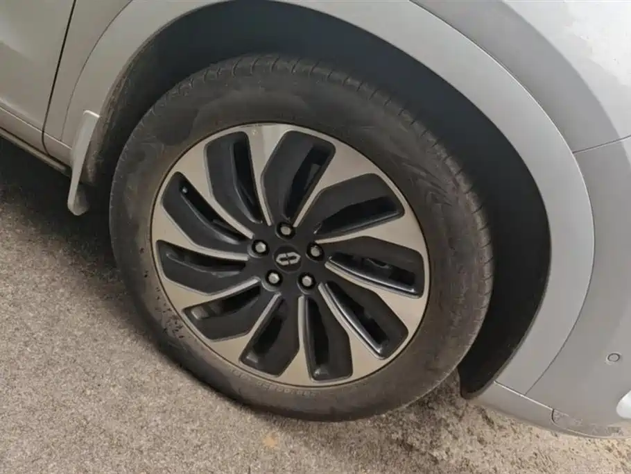 AITO Ask the world M7