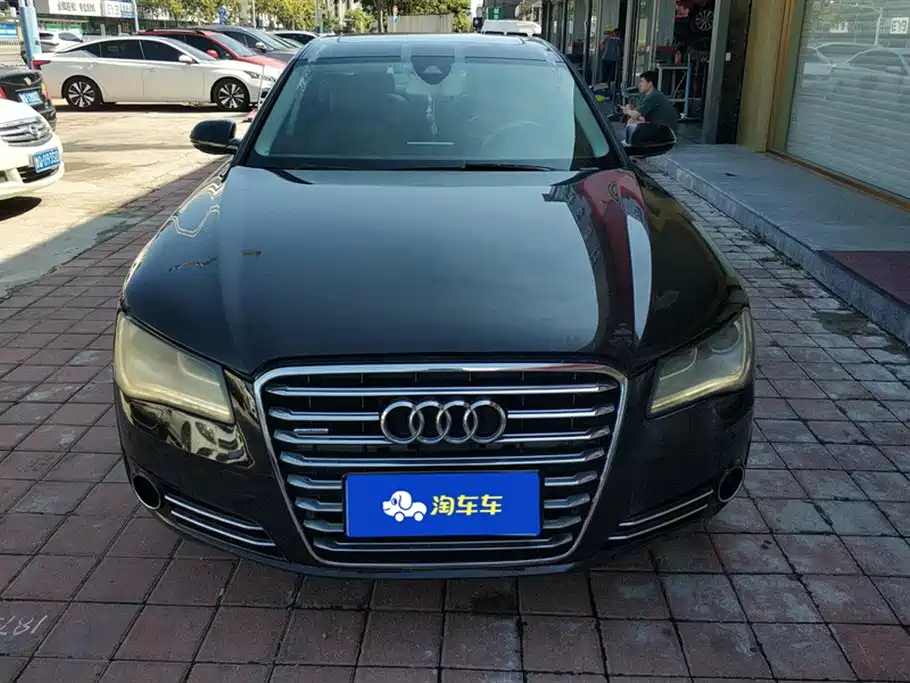 Audi A8