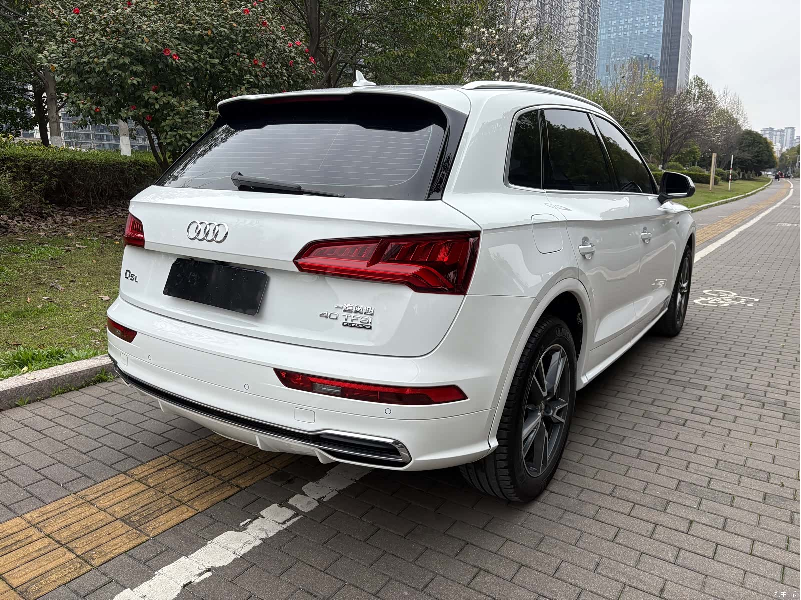 Audi Q5L, 2020 7