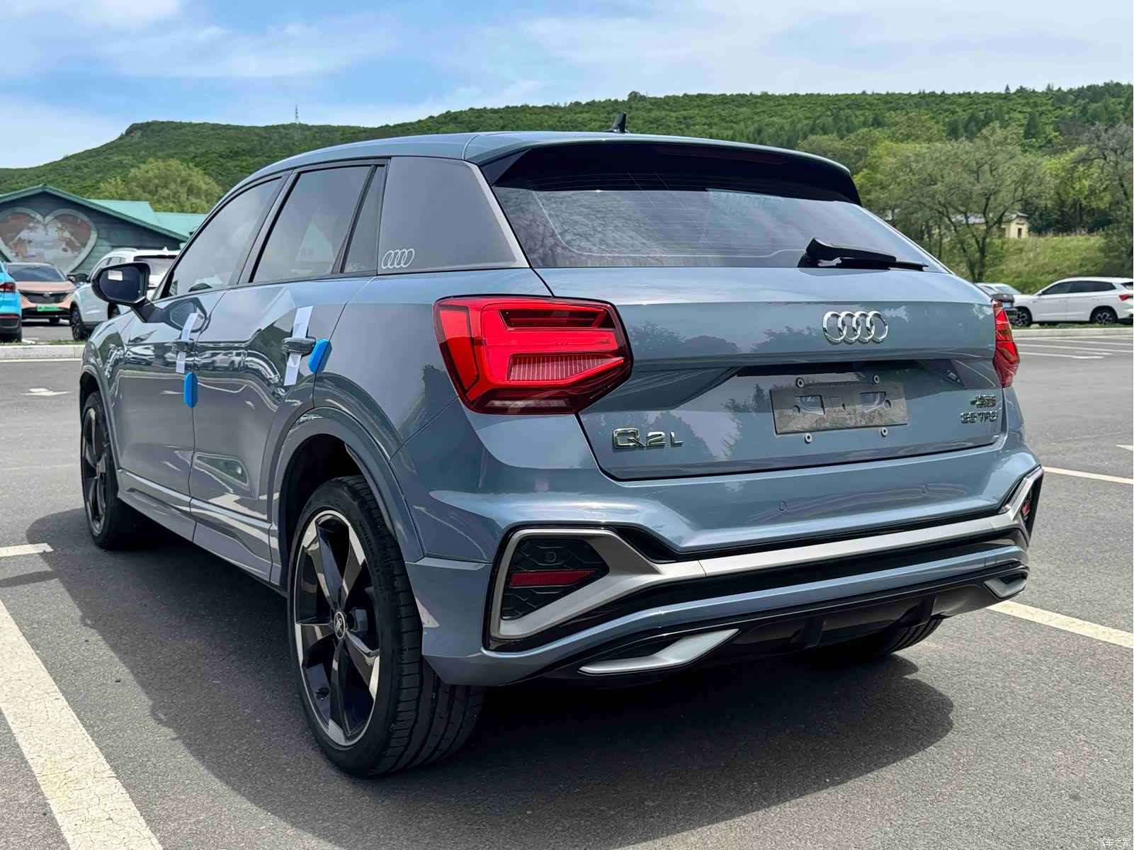 Audi Q2L, 2021 4