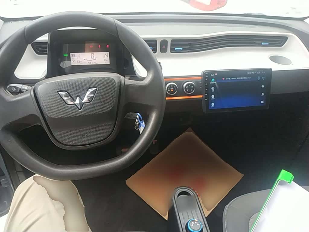 Wuling MINIEV, 2022 10