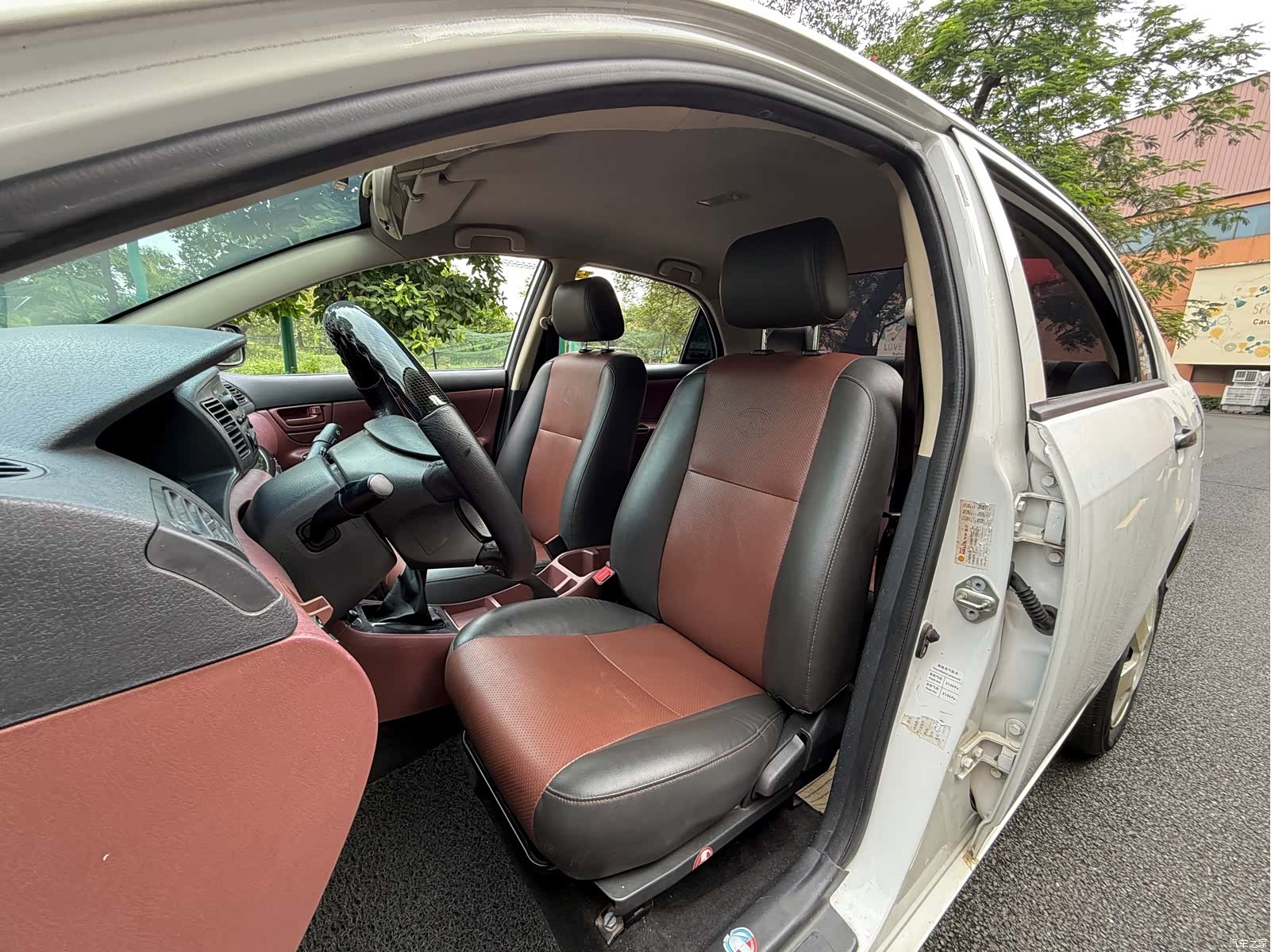 BYD F3, 2016 9