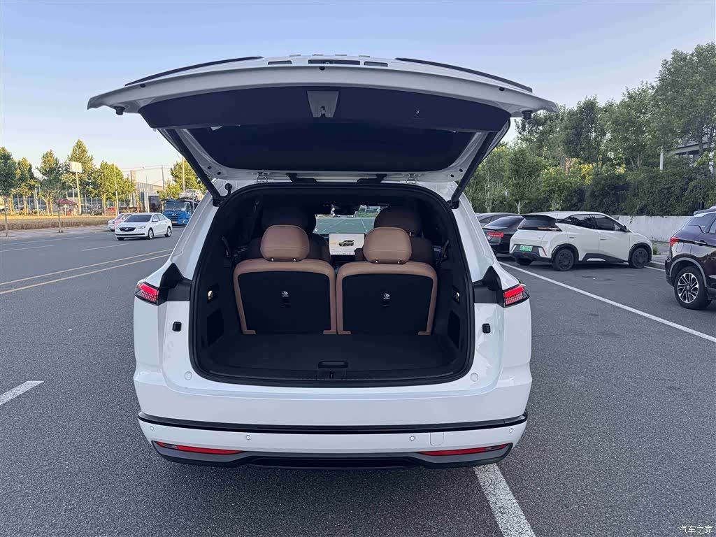 NIO L90, 2025 18