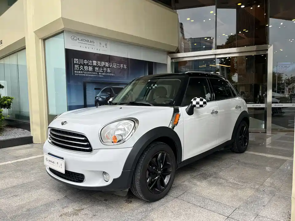 MINI COUNTRYMAN