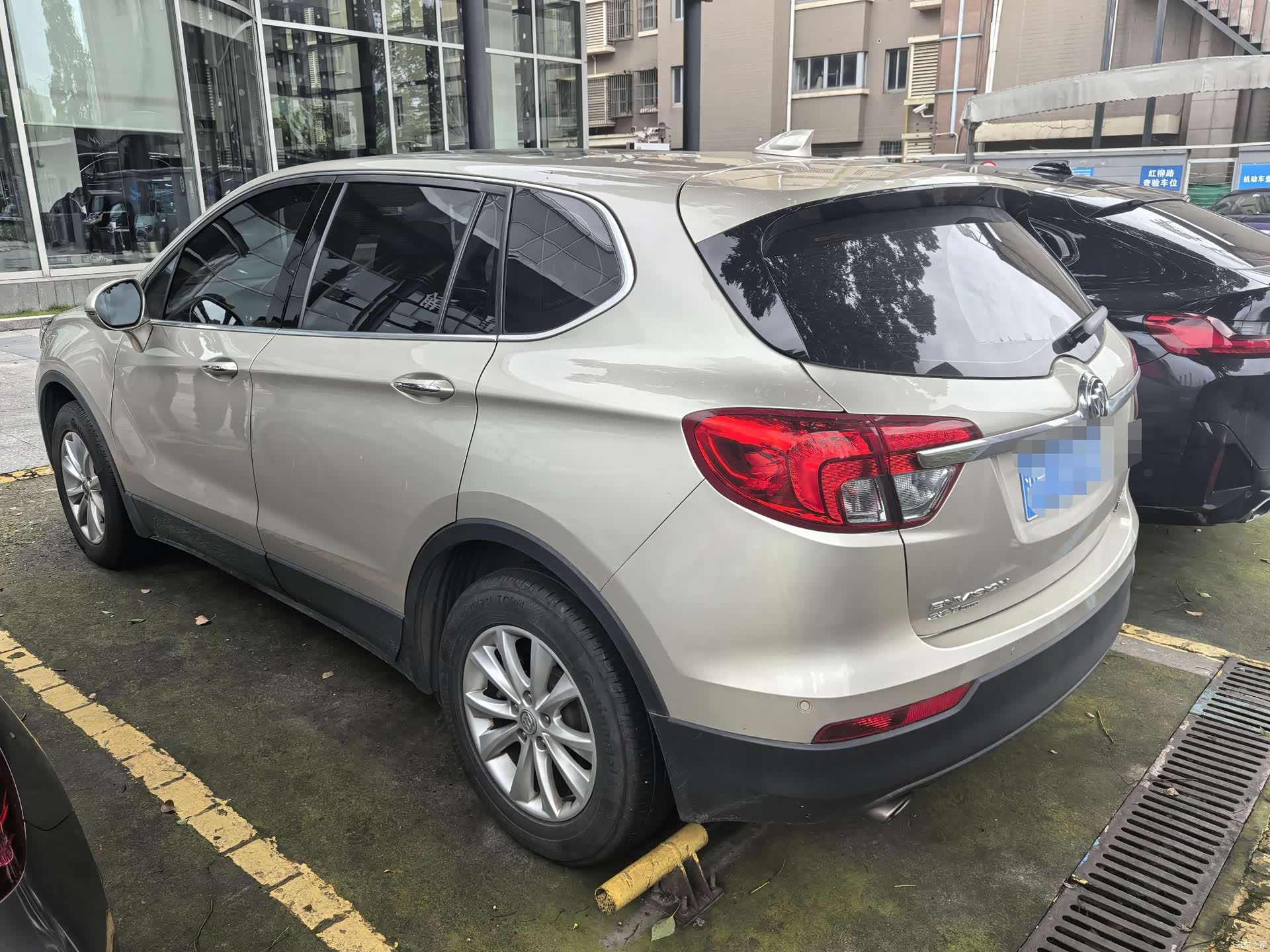 Buick Envision Plus, 2017 все фото
