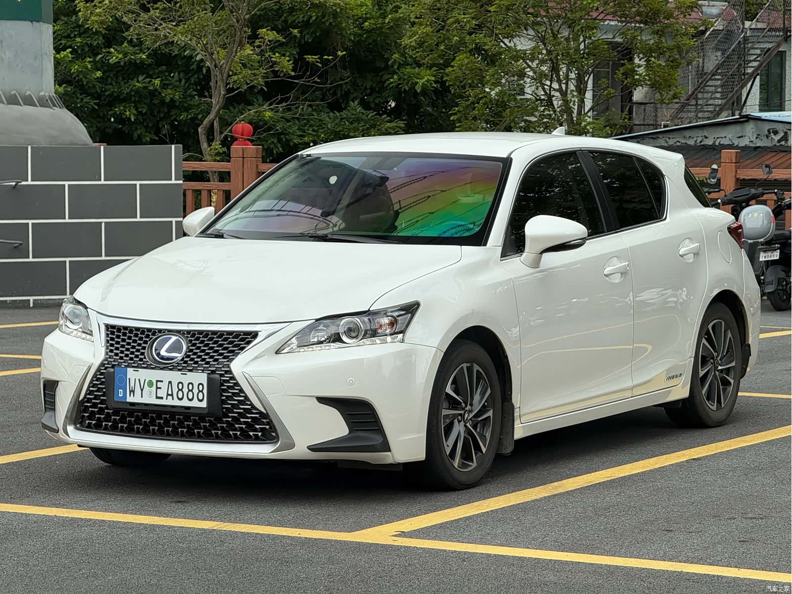 Lexus CT, 2018 1