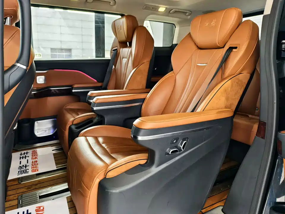 Hongqi HQ9 Hongqi HQ9